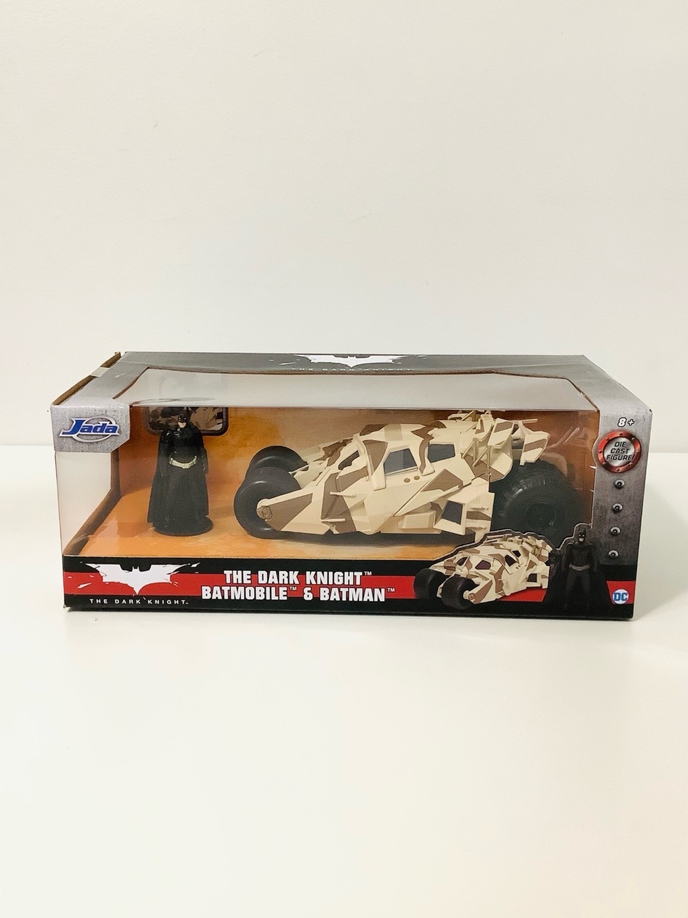 Jada Die Cast The Dark Knight Desert Camo Tumbler Batmobile & Batman Figure NWT